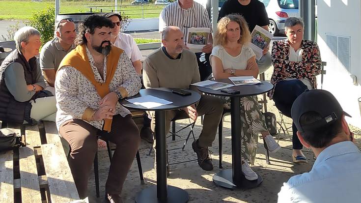 Senpereko herriko bozetara aurkeztuko da Hats Berri taldea martxoan