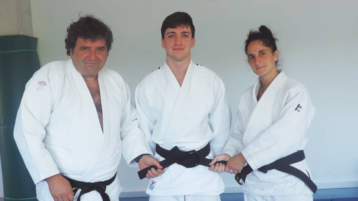 Aritz Zulaikak gerriko beltza eskuratu du