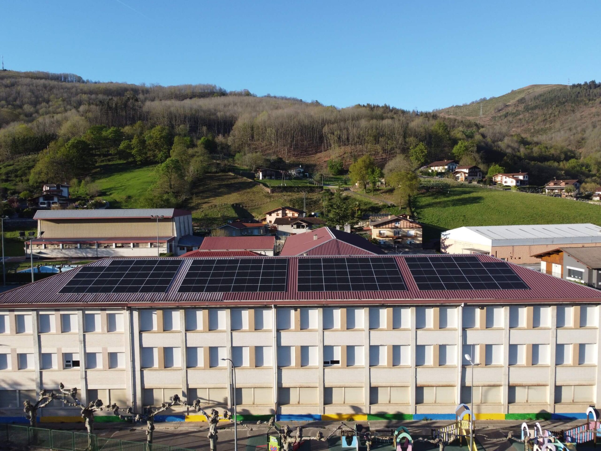 Zenbat instalazio fotovoltaiko daude instalatuak zure herrian?