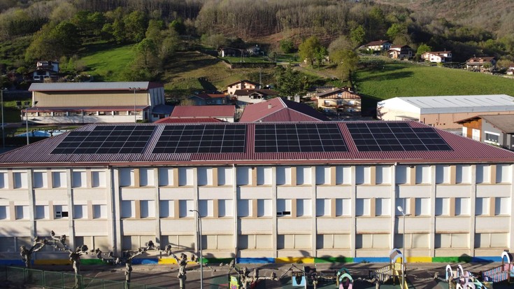 Zenbat instalazio fotovoltaiko daude instalatuak zure herrian?