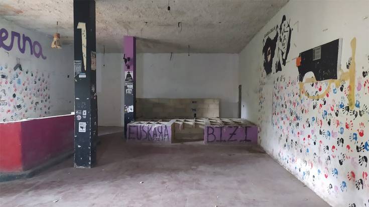 Eguberrietarako botako dute Berako Kaxerna gaztetxea
