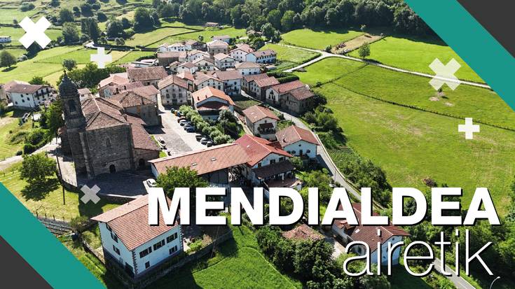Mendialdea airetik