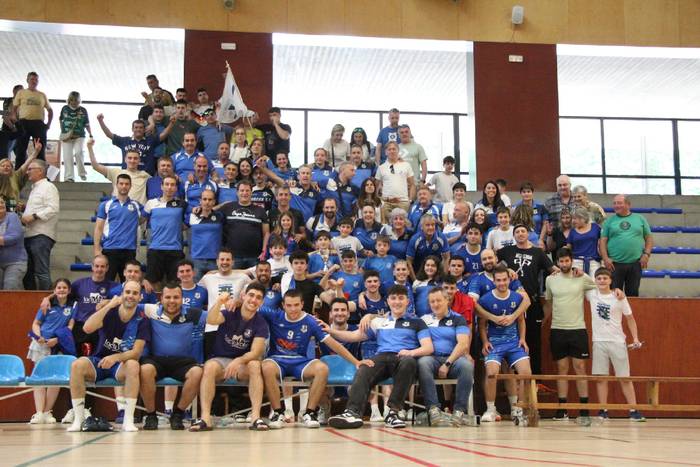 Garaipenik gabe baina «esperientzia mundiala» bizituta bueltatu da Erreka Kataluniako igoera fasetik