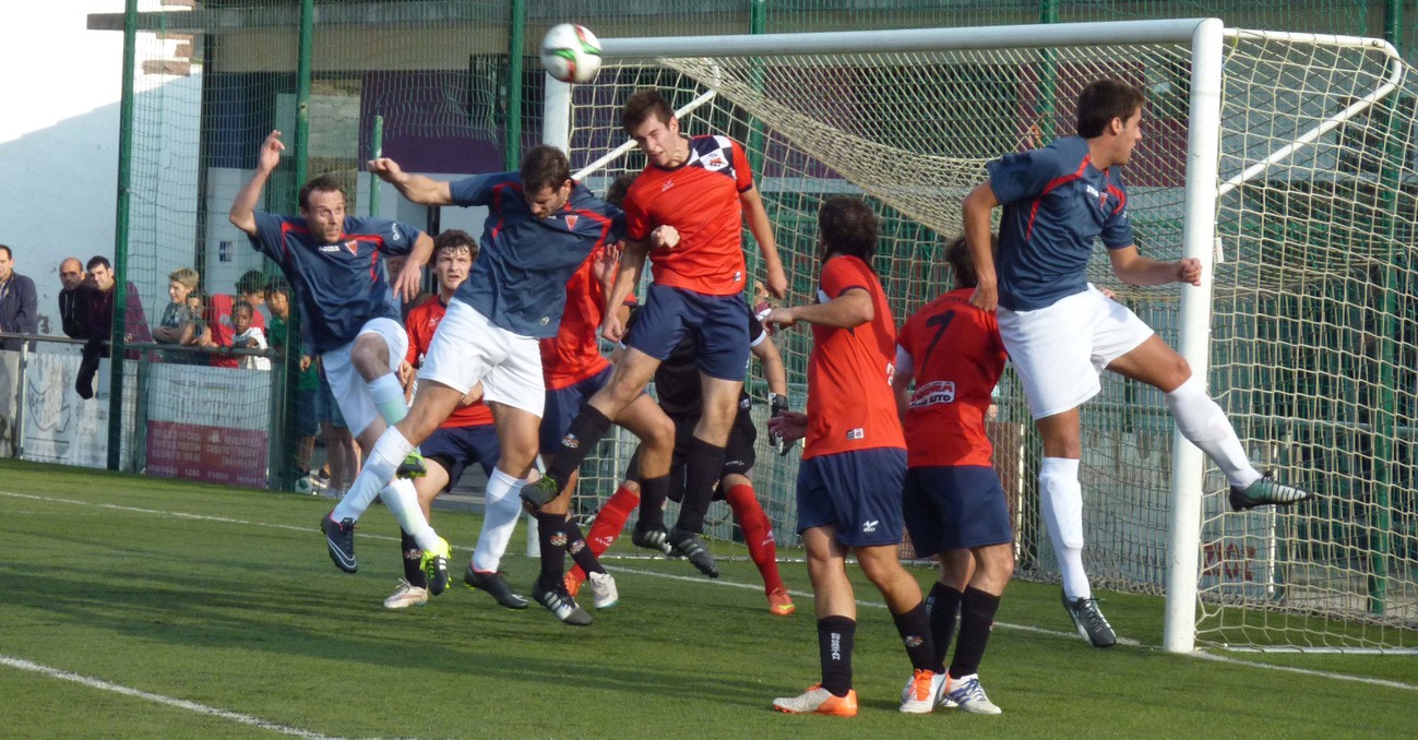 Laugarren urtez segidan hirugarren mailan ariko da Baztan futbol taldea