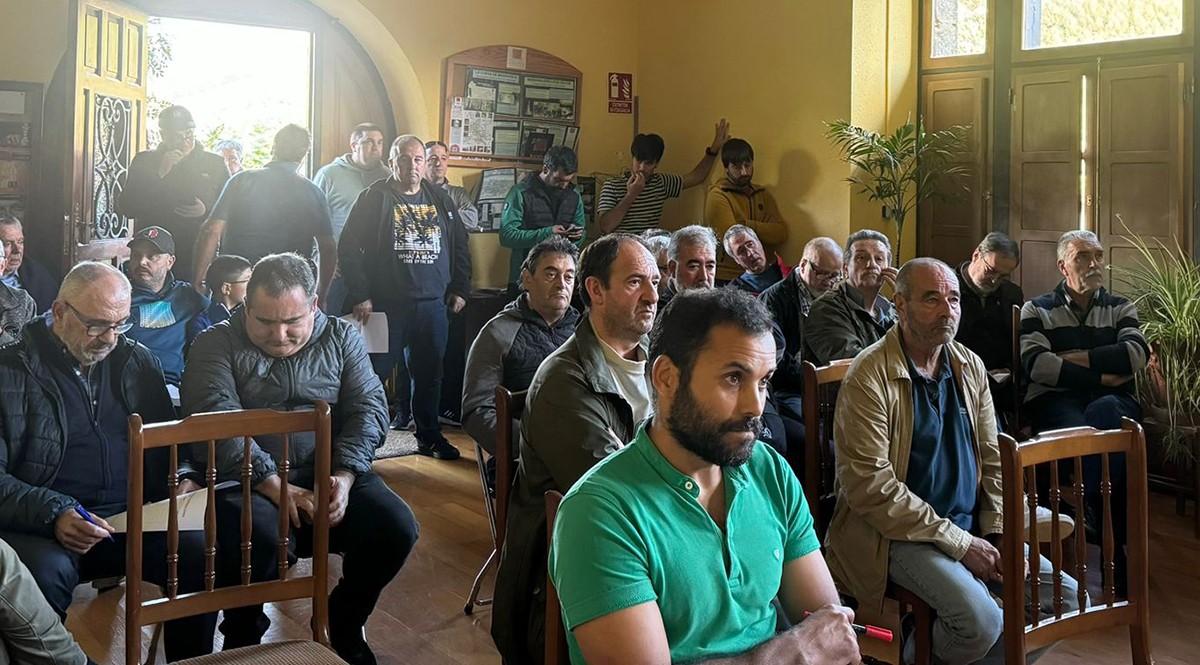 Aresoko uso postuen bigarren enkantea larunbatean eginen dute