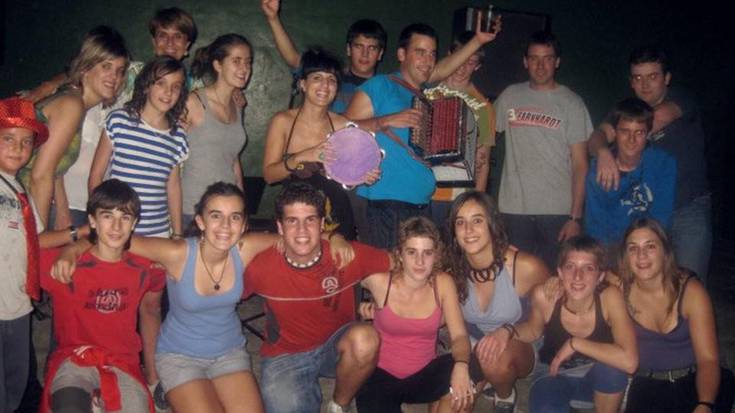 Lekarozko bestak orain hamar urte inguru argazkitan