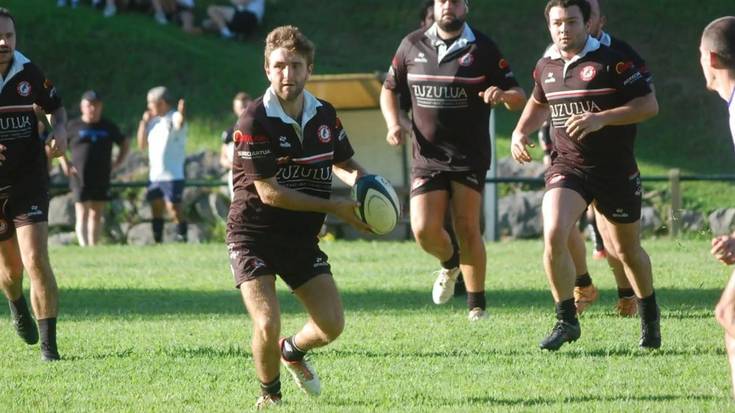 Sarako Izarra errugbi taldeak egurra eman du abenduko lehen asteburuan