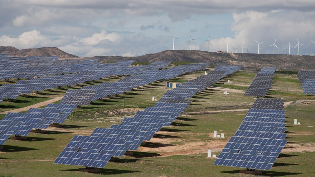 Energia-efizientzian eta energia berriztagarrien sustapenean ezagutzak dituen pertsona bat kontratatu nahi du Cedernak