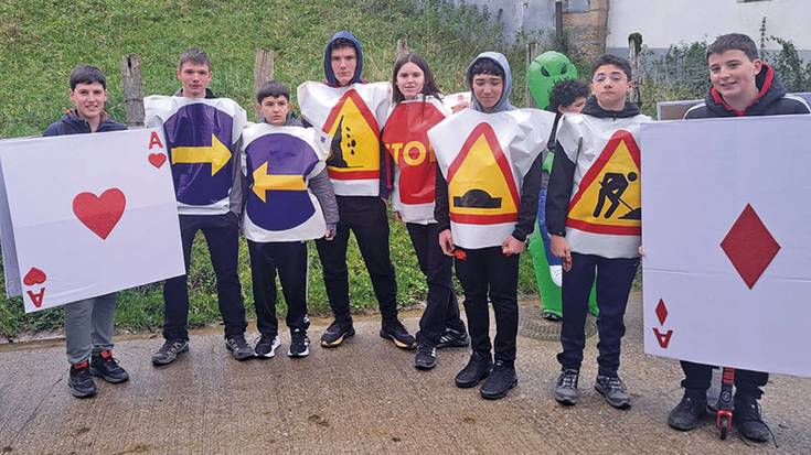 Eratsundarrek larunbat honetan inauteak ospatuko dituzte