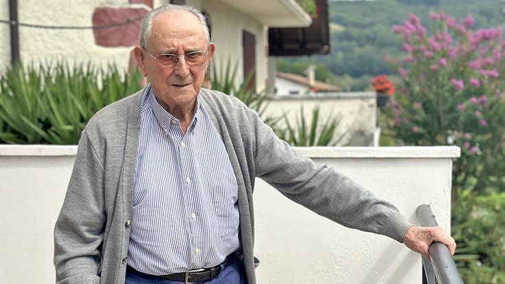 «Lehen ez ginen ongi bizi baina orain ere mundua ez doa bide onetik»