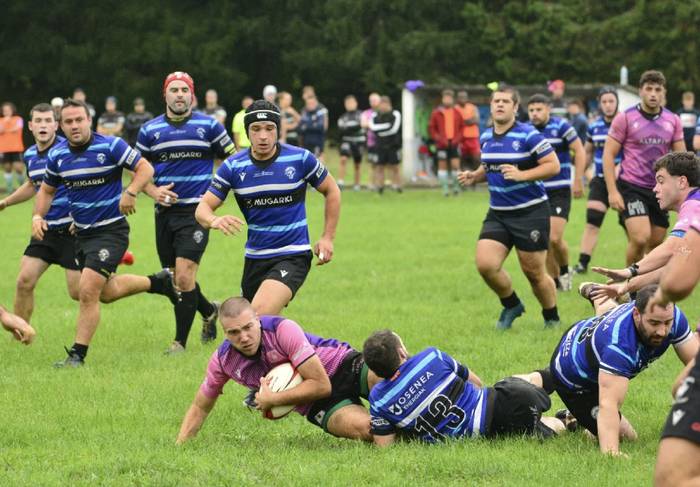 Etxean jokatuko dute BRT Menditarrak eta Sarako Izarra errugbi talde nagusiek