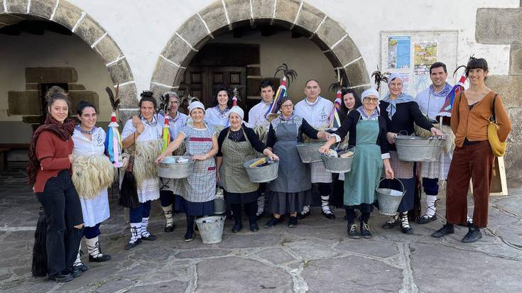 Emakume langileei aitortza egin diete Zubietako lixutegian