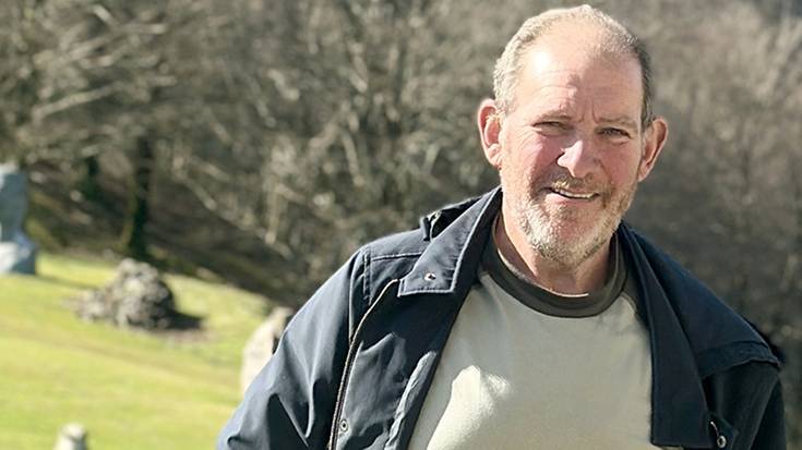 «Norbere mugak aurkitzea da niretzat harri jasotzea»