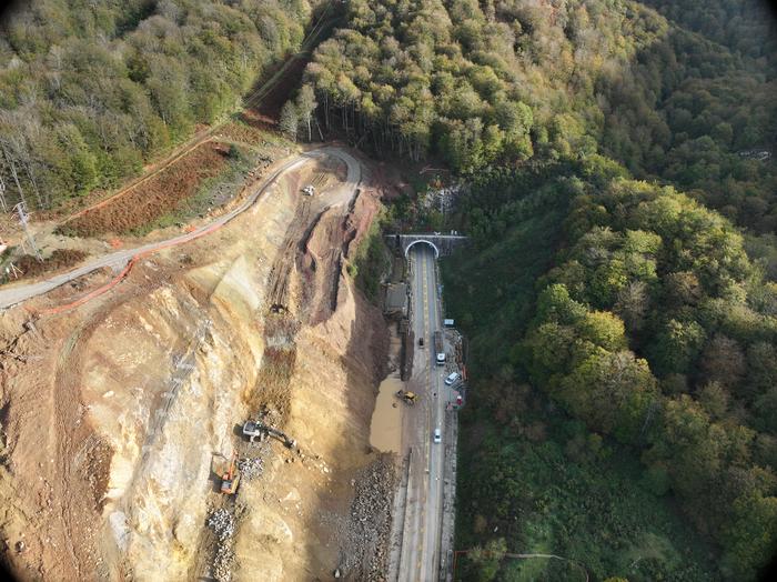 Astelehenean Belateko eta Almandozko tunelak ordu batzuez itxiko dituzte