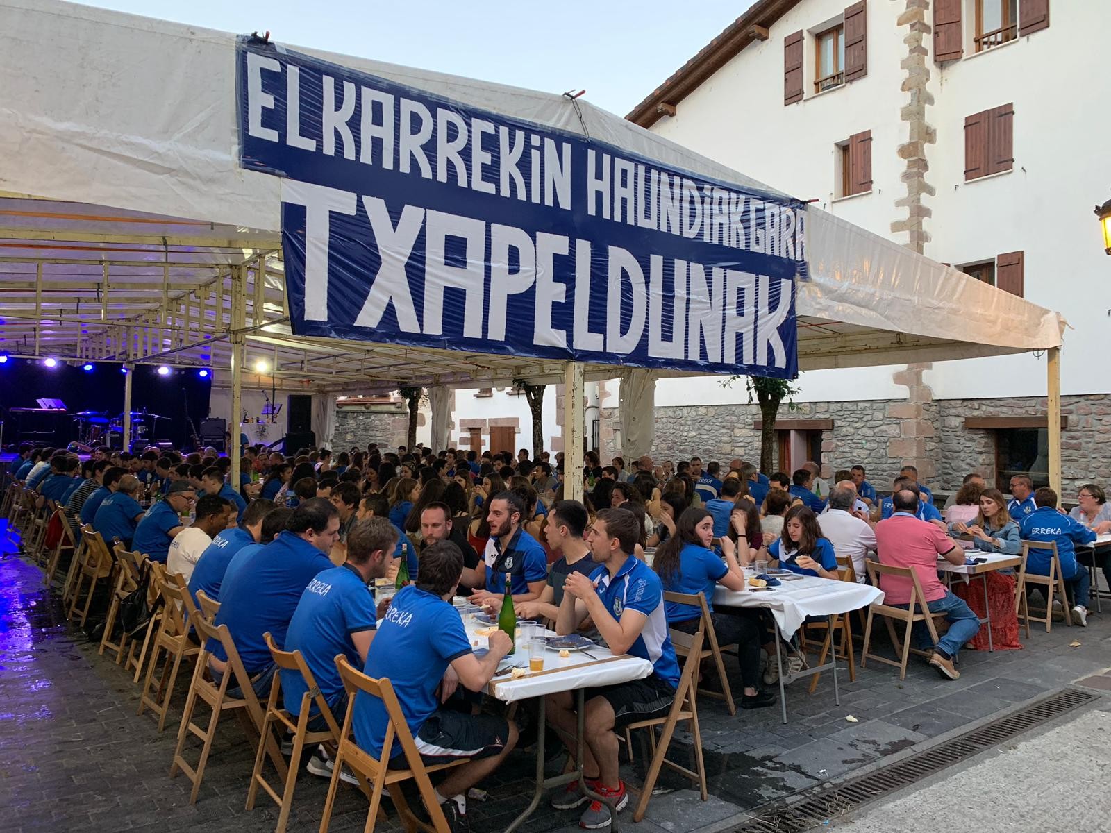Erreka elkartearen eguna ekainaren 4an ospatuko dute Donezteben
