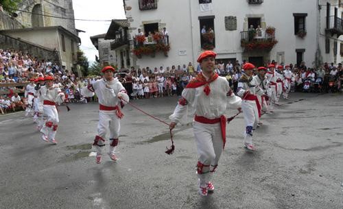 San Esteban bestetako egitarauaren azalerako lehiaketa deitu du Berako Kultur Batzordeak