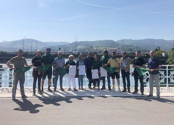 ‘Bidasoa ibaia garbi’ ekimena antolatu dute ekainaren 18rako Recicla Birziklatu elkarteak eta Behe Bidasoko zazpi udalek