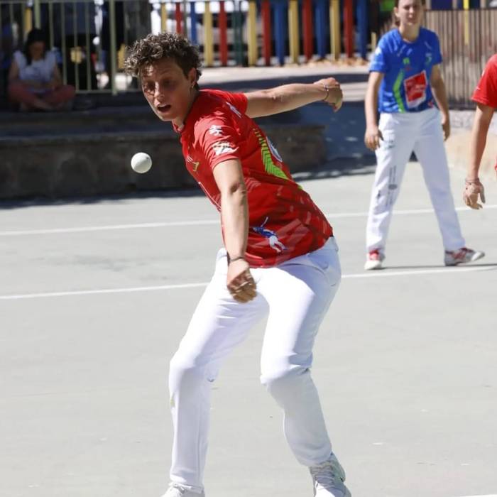 Adosen VI. Plazaz Plaza Txapelketako finalerdietako protagonistak erabaki dira