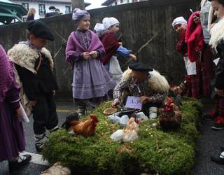 Olentzeroren Lagunak elkartearen ‘Transmisioa’ dokumentala emanen dute abenduaren 13an Lesakan