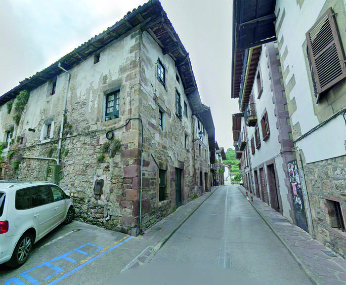 Doneztebeko etxe zaharrak berritzeko laguntza bereziak