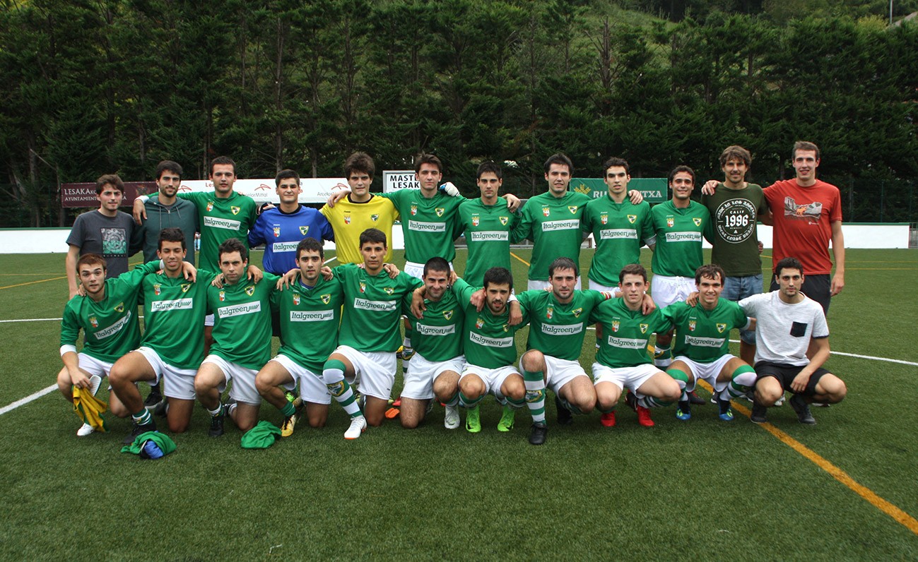 Beti Gazte eta Gure Txokoako futbol talde nagusiek garaipenak lortu dituzte etxeko lehen partidetan