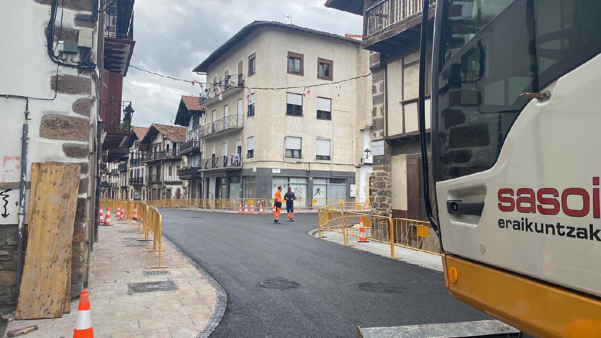 Altzateko zeharbideko lanak azken txanpan sartuak dira Beran