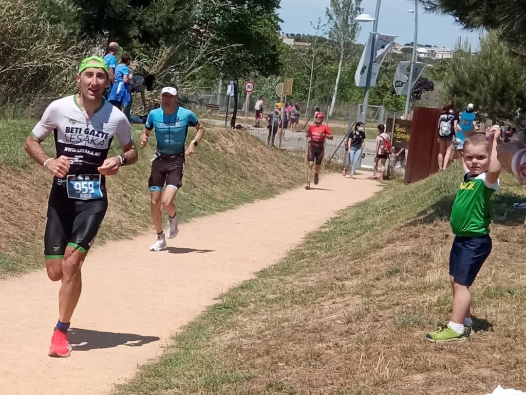50 urte betetzekotan dela bere 27. Ironman proba osatu du Bixente Igarzabal lesakarrak