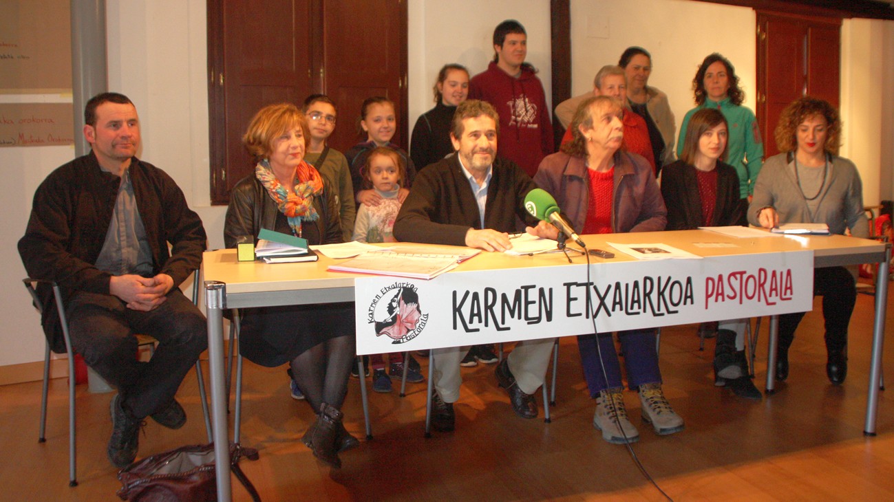 Pastoraleko lanak banatzeko boluntarioak behar dituzte Etxalarren