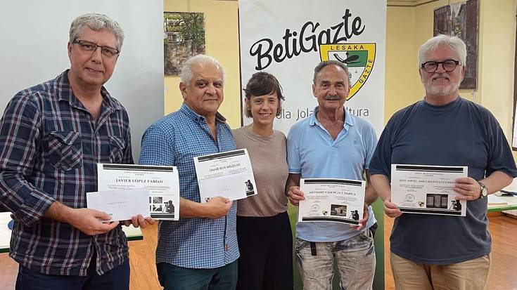 IX. Argazki Rallyko sariak banatu ditu Beti Gaztek