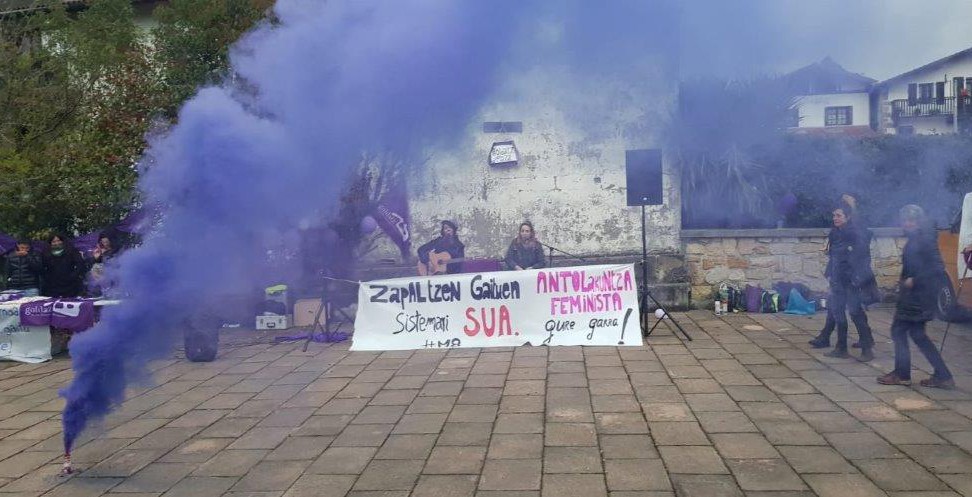 Martxoaren 8aren bueltan,  zaintzaren errealitateari buruzko hausnarketa eginen dute Beran asteartean