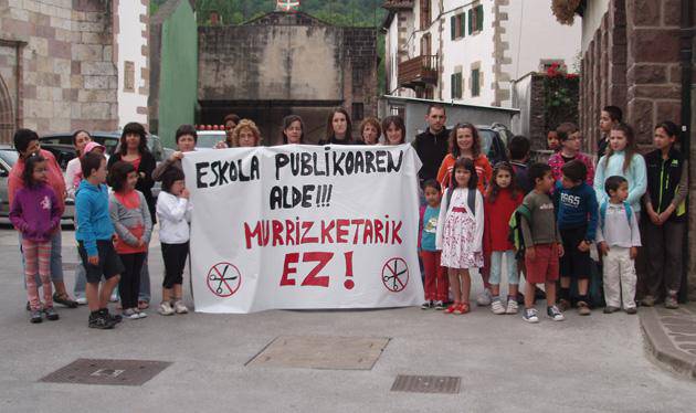 Murrizketen kontra eta eskola publikoaren alde 
