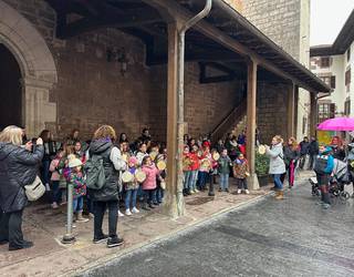 Santa Luzia eguna ospatuko dute larunbatean Donezteben