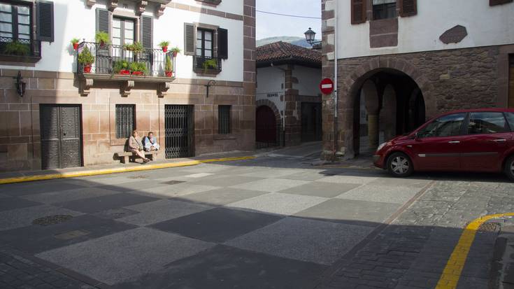 Musika eskolako txistulariak bihar Elizondon