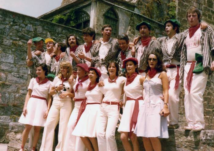 Sanferminetarako argazkiak eta idatziak bildu nahi ditu Lesakako Udalak