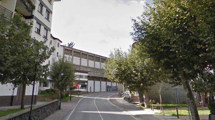 Berako Eztegara pasealekuko argiteria publikoa zerbitzutik kanpo egonen da egun batzuetan