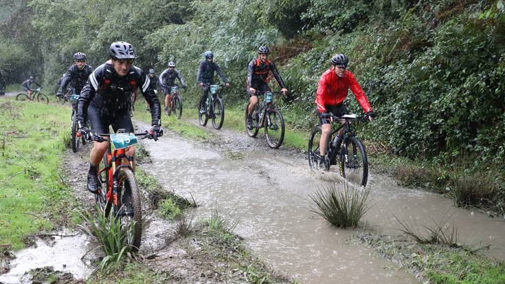 Leitzulia BTT probako argazkien bilduma ikusgai