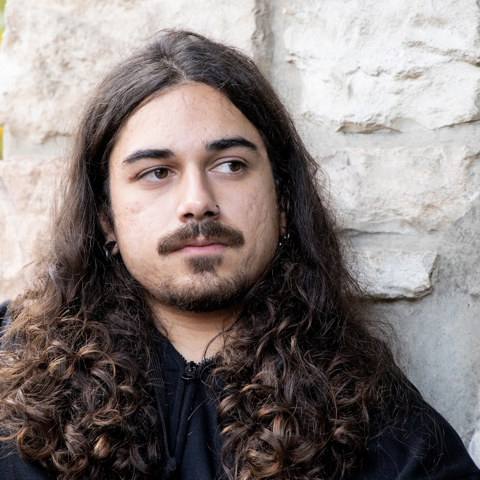 «Rock musika jotzea ozeano batean igeri egitea bezalakoa da»