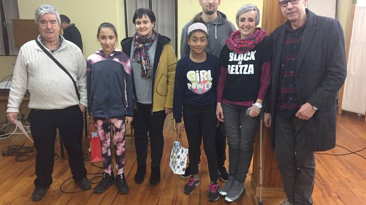 Beti Gaztek gaztetxoentzako ipuin lehiaketa antolatu du