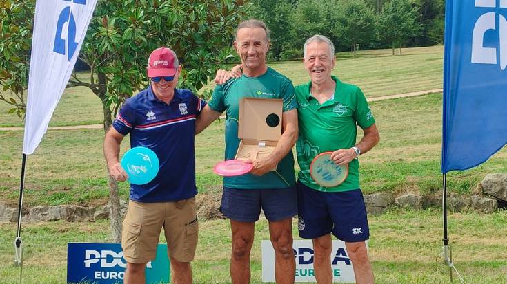 Ongi bukatu eta ongi hasi dute denboraldia Baxi Basajaunako disko golf jokalariek