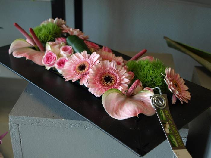 Lore arte tailerra antolatu du Lesakako San Fermin erretiratuen elkarteak