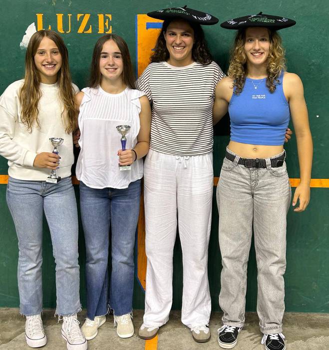 Sagardui txapeldun eta Legarreta txapeldunorde Zikuñaga pilota txapelketan