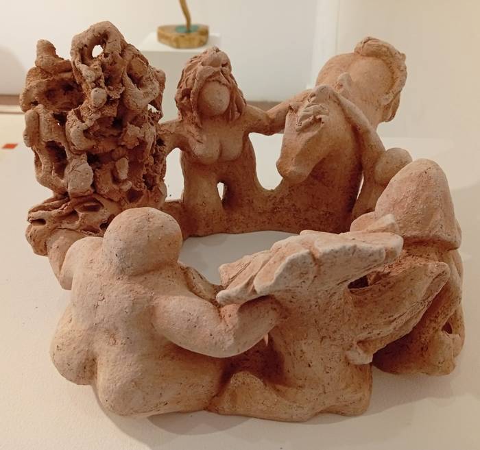 'Kultur aniztasuna eta bizikidetza' arte erakusketa Elizondon ikusgai dago