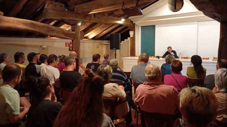 Klima aldaketa presente dagoela eta «larria» dela ohartarazi du Xan Lopezek Elizondon