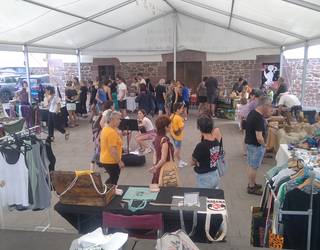 Artisau azoka eginen dute igande goizean Erratzun