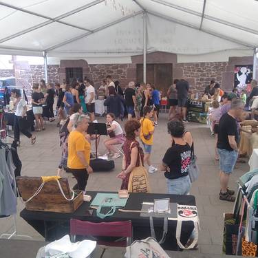 Artisau azoka Erratzun