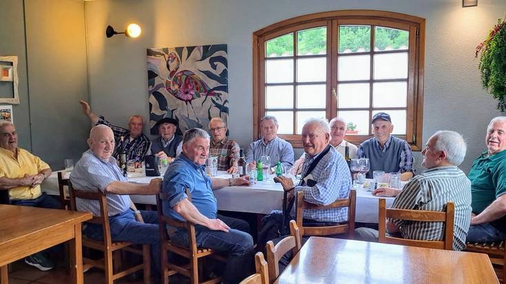 Ameriketan artzain ibilitako sunbildarrak bildu dira maiatzaren 1ean