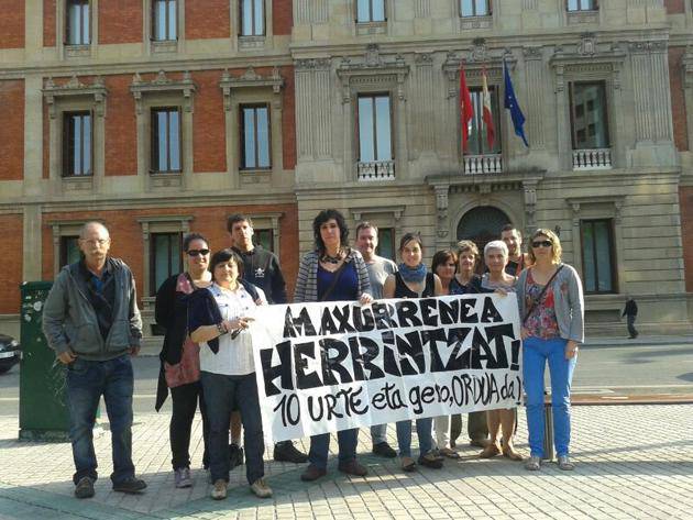 Nafarroako Parlamentua Maxurrenea herriari ematearen alde