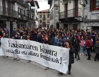 Baztan-Bidasoko eta Xaretako mugimendu feministak Saran eginen du manifestazioa igandean