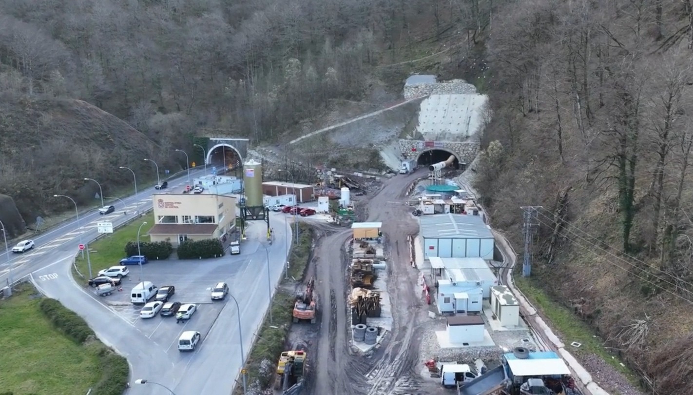 Belateko tuneleko lanak direla eta, aste honetan aldaketak aurreikusi dituzte trafikoan