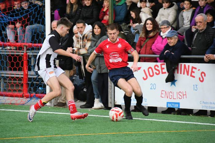 Baztan Futbol Taldeak hirugarren mailara igateko lehen urratsa eman nahi du larunbatean Giltxaurdin